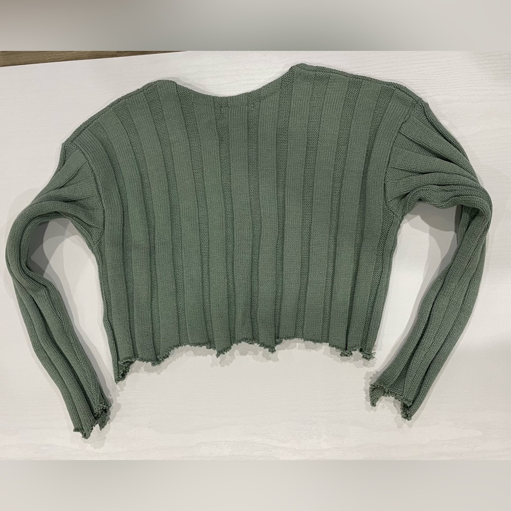 Sweater - Picture 3 of 5